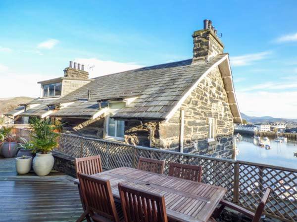 The Captain'S Penthouse Porthmadog Exteriér fotografie