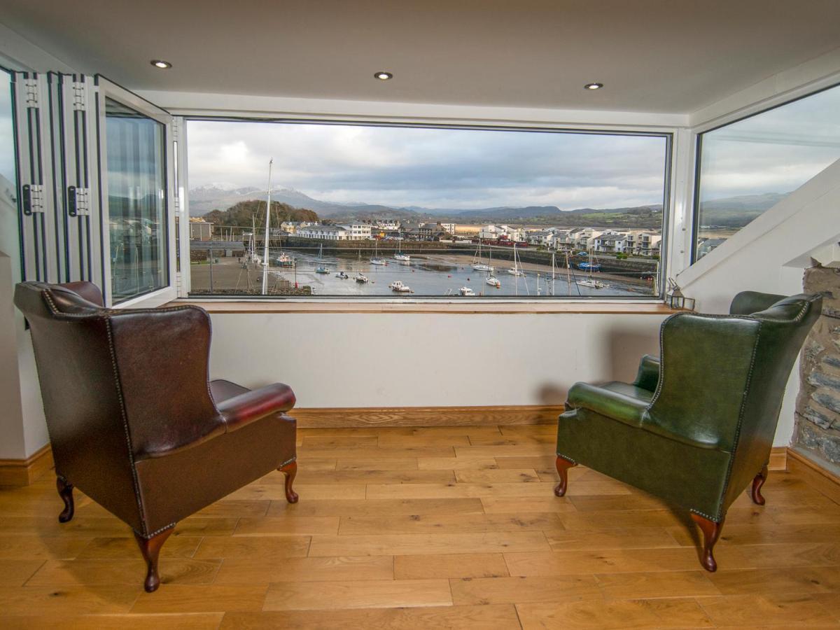 The Captain'S Penthouse Porthmadog Exteriér fotografie